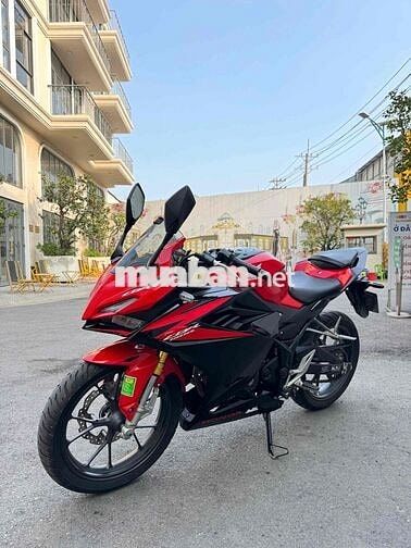 Honda CBR150R ĐKLĐ 5/2025 chính chủ biển 15