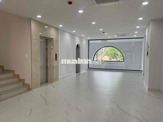 CHO THUÊ NGUYÊN CĂN SHOPHOUSE VẠN PHÚC CITY 7x22m HẦM 5T-DT giá 80tr