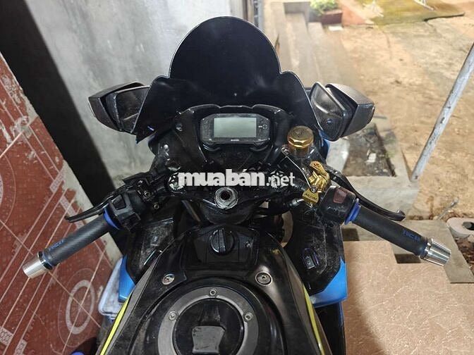 Suzuki GSX 150 2020 Đen Xanh