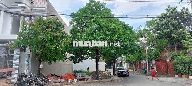 BÁN ĐẤT LÔ GÓC MẶT TIỀN ĐƯỜNG TRỊNH THỊ MIẾNG, THỚI TAM THÔN, HÓC MÔN