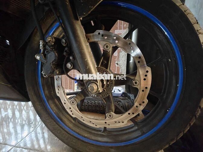 Suzuki GSX 150 2020 Đen Xanh