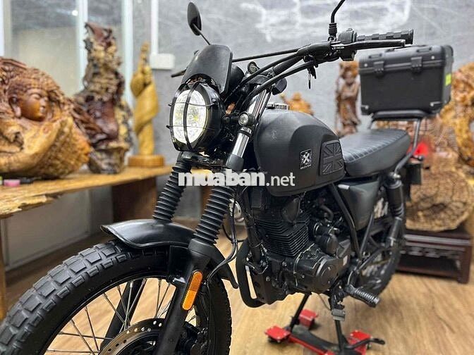 Brixton BX125 đờ 2018 biển SG máy bao êm