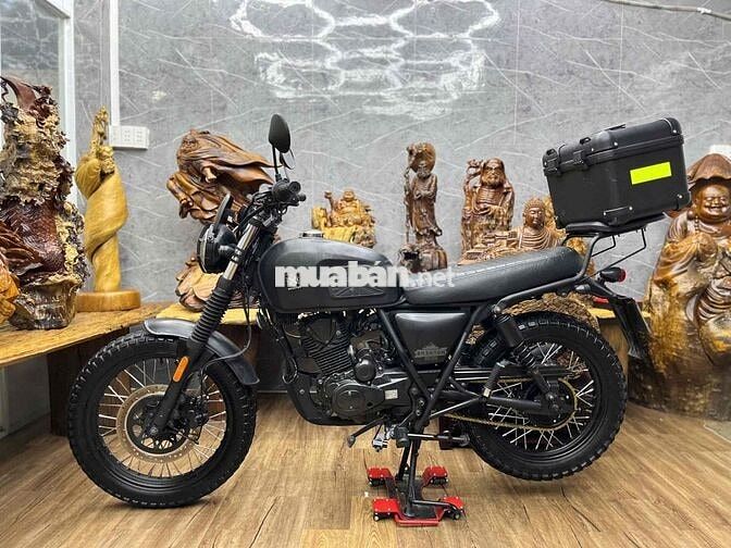 Brixton BX125 đờ 2018 biển SG máy bao êm