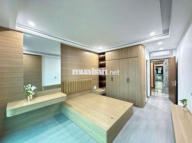 NHỈNH 10 TỶ - NHÀ THANG MÁY - 6 TẦNG PHỐ ĐOÀN THỊ ĐIỂM ĐỐNG ĐA 32M2