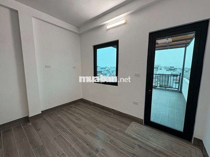 NHỈNH 10 TỶ - NHÀ THANG MÁY - 6 TẦNG PHỐ ĐOÀN THỊ ĐIỂM ĐỐNG ĐA 32M2