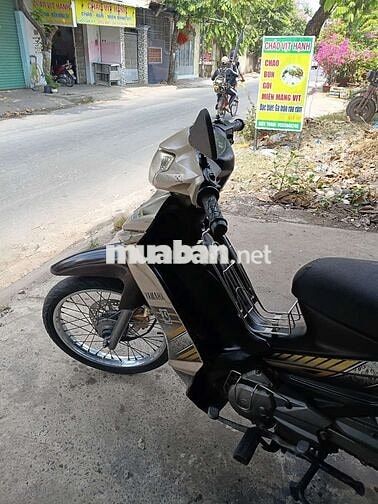 Yamaha Taurus 2012 Trắng-Đen