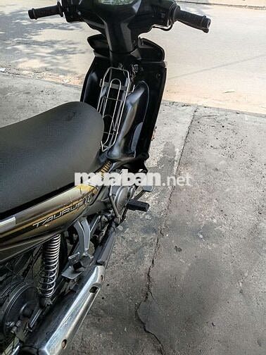 Yamaha Taurus 2012 Trắng-Đen