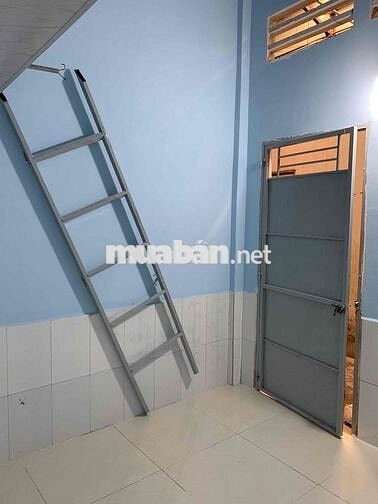 phòng trọ 20 m2  mới làm lại đẹp gần chợ dĩ an 2