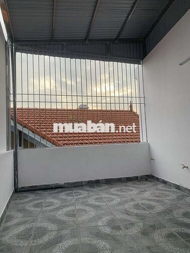Nhà 4T + lửng/tum thang x 40m2 mới đẹp