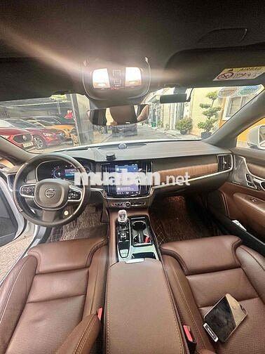 Volvo S90L PLUS 2024 7000km Trắng