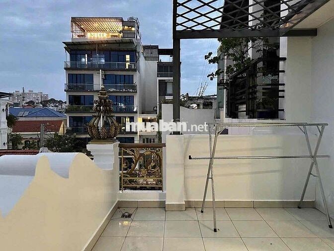 Chính chủ cần bán Gấp Hẻm oto Nguyễn Phúc Nguyên, Q3. Giá 4Tỷ680 TL