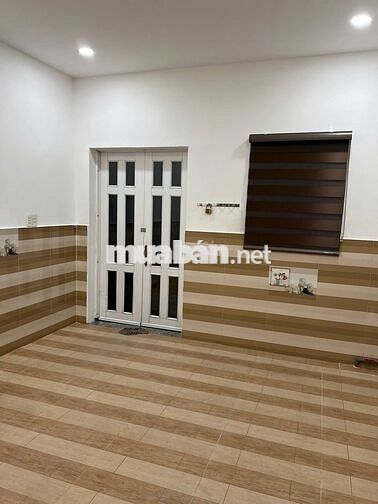 Cho thuê nhà phường Tân Sơn nhì đúc 1 lầu cực đẹp: 4 x 7 M 