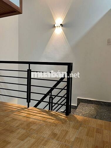 Cho thuê nhà phường Tân Sơn nhì đúc 1 lầu cực đẹp: 4 x 7 M 