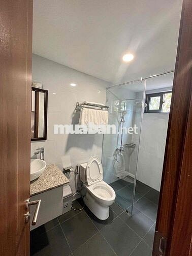 Thuê Căn Hộ Cao Cấp ( Mới 100% )