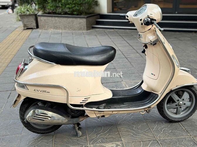 Piaggio Vespa LX 125 Kem bản kim phun