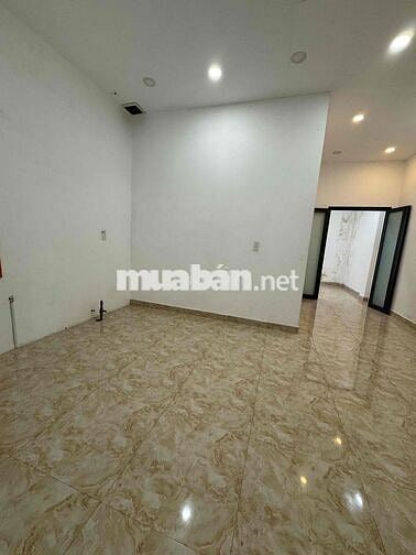 Bán nhà Nguyễn Văn Cừ, Quận 1 5x11m (57m2)