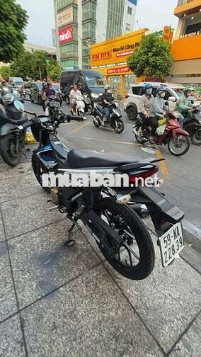 Suzuki Raider Fi 2018 Đen xanh