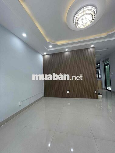 nhà mt đường 41 Linh Đông gần chợ Thủ Đức sát Phạm Văn Đồng 80m2