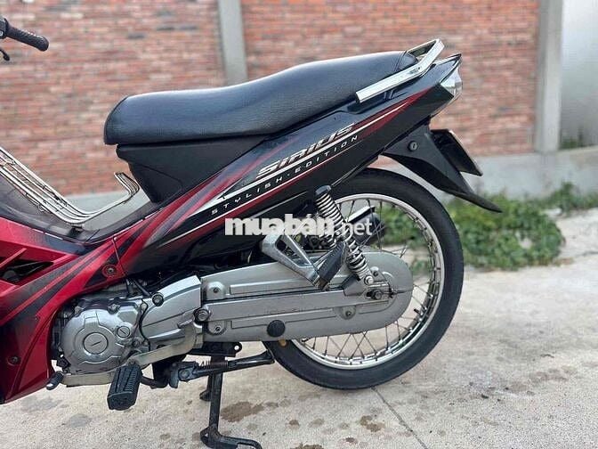 Yamaha Sirius Đỏ đen