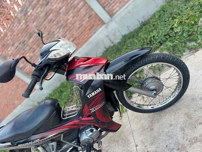 Yamaha Sirius Đỏ đen