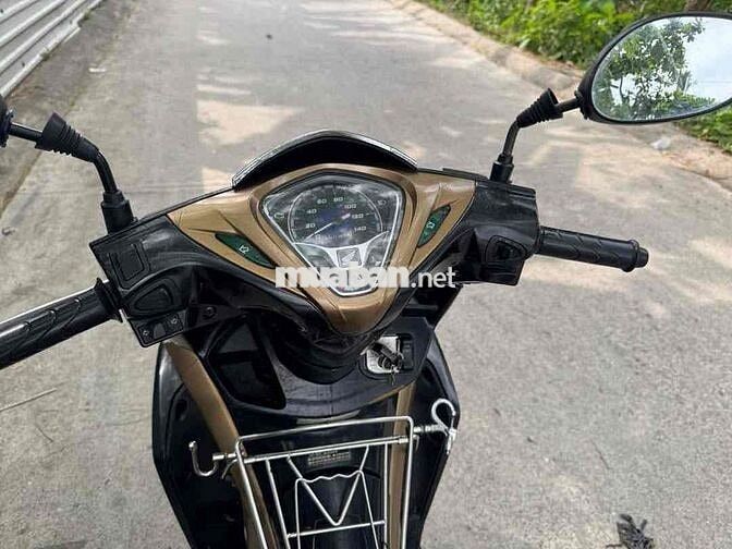 Honda Air Blade Đen, Vàng đồng