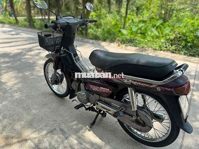 Honda Dream lùn màu Tím
