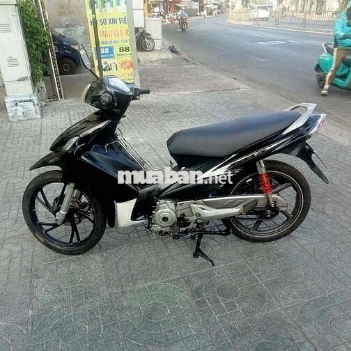 Suzuki Xylo màu Đen