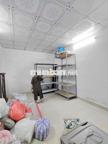 Cho thuê nhà mặt tiền Hoà Cường.  •Diện tích : 70m.cấp 4 •Có: 1pn,1wc.