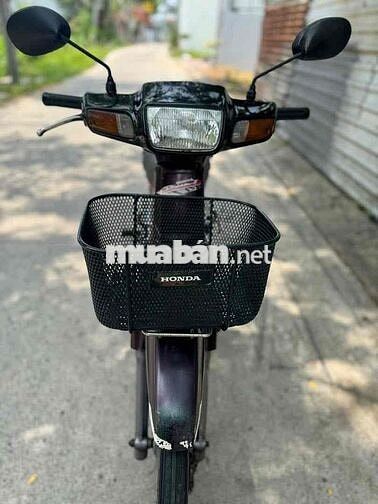 Honda Dream lùn màu Tím