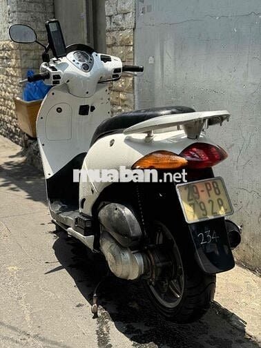 Honda @150 máy thì thầm