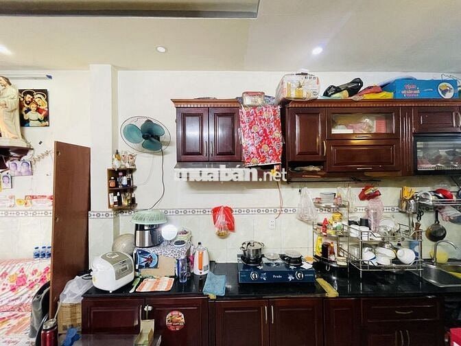 BÁN NHÀ HƯNG HÓA P6 TÂN BÌNH HXH XE TẢI 3 TẦNG 2PN 3WC - 5,6T TL