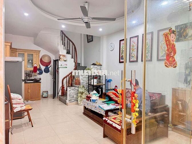 DƯƠNG NỘI 30M, 5 TẦNG ,3 PHÒNG NGỦ ,SÁT LÊ TRỌNG TẤN