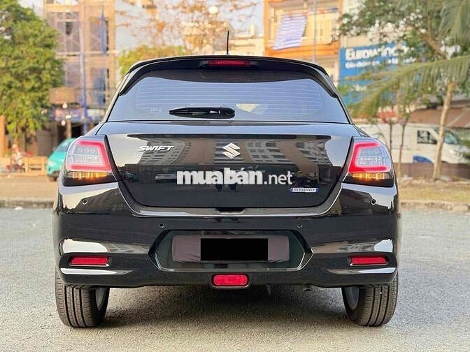 Suzuki Swift Hybrid 2025 Đen 2700 km