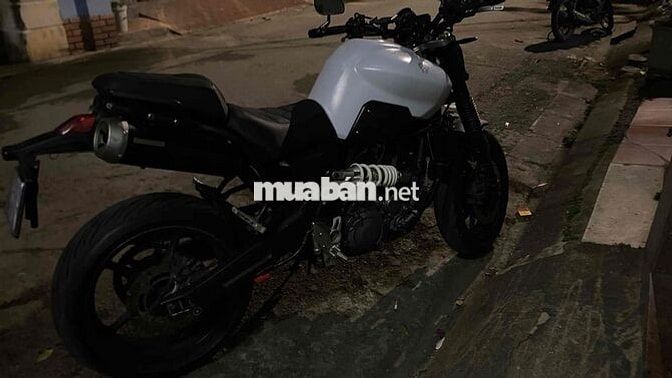 Yamaha MT-03 Trắng Đen