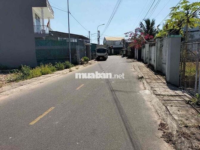 Bán nhà mặt tiền xã long điền, tphcm