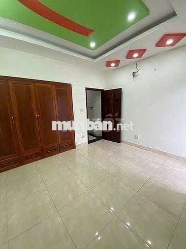 CHO THUÊ NHÀ 2 MT CÁCH MẠNG THÁNG 8, QUẬN 10(4X22M, 3 LẦU CHO CHDV)