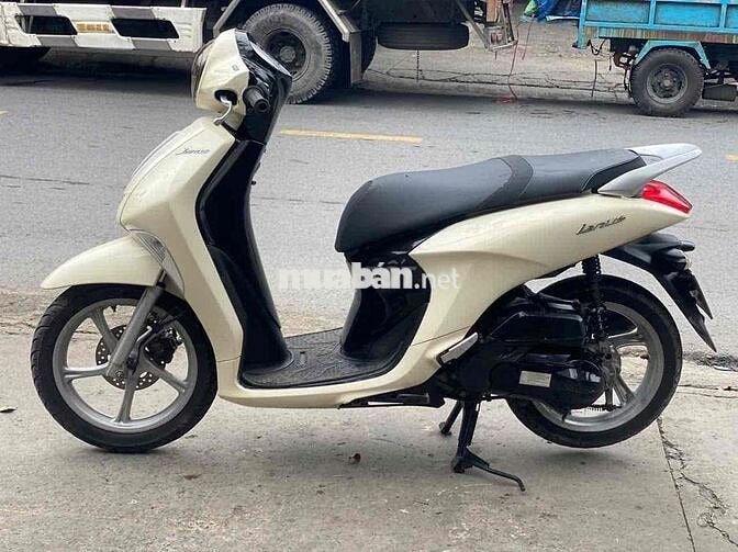 Yamaha Janus màu Kem