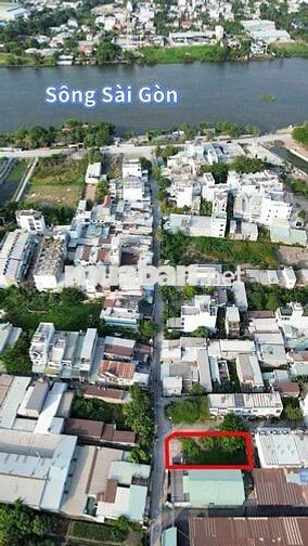 cần bán đất dt rộng ngang 12.2m đường thông sát bên sông Sài Gòn 