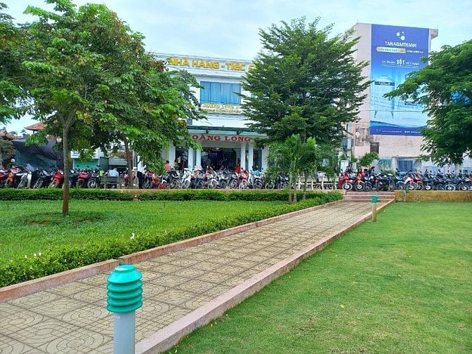 Chính chủ BÁN lô góc142m2, 2ty6 đẹp nhất trung tâm DIÊU TRÌ ,BÌNH ĐỊNH