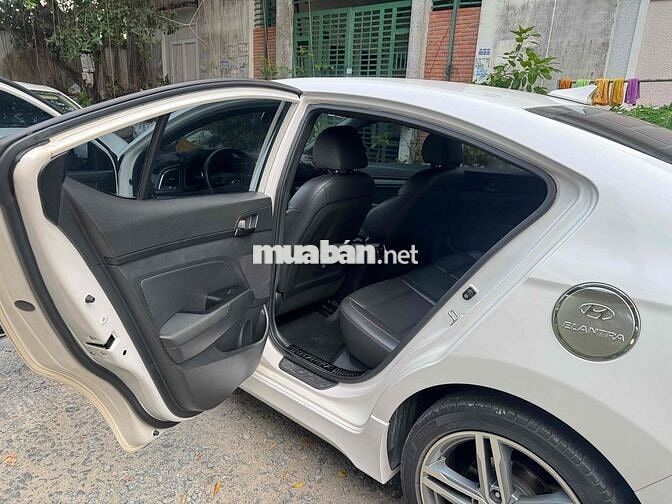 Hyundai Elantra 2018 Sport 1.6 Turbo