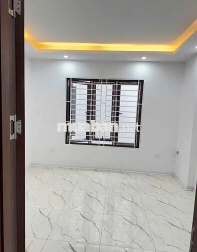 🚀 BÁN NHÀ LIÊN MẠC - 5 TẦNG MỚI CỨNG - Ô TÔ ĐỖ CỬA - CHỈ 5.3 TỶ