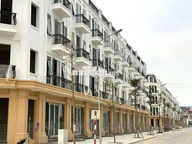 CHÍNH CHỦ CẦN SANG NHƯỢNG GẤP SHophouse MINH AN GREEN PARK