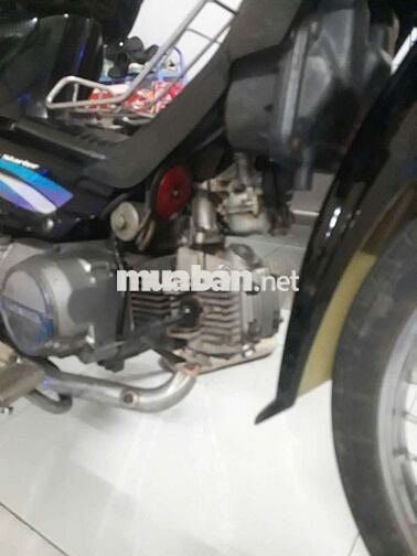 Honda Dream lùn Thái Đen