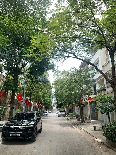 Chính chủ Bán Nhà Liền kề KDT mới Văn phú 80m