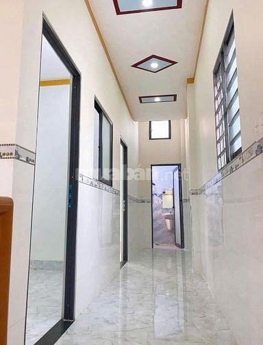 CHÍNH CHỦ BÁN GẤP NHÀ CẤP 4 , CÁCH BẾN XE QUẬN 8 10P . 