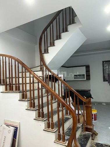 Căn nhà 5 tầng tại Yên Kiện Xã Ngọc Hồi cần bán giá 6.5 tỷ 