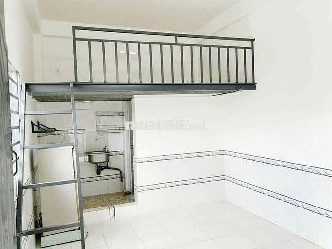 Phòng trọ gần chợ, sát CĐ Kỹ Nghệ, SPKT, ĐH Ngân Hàng