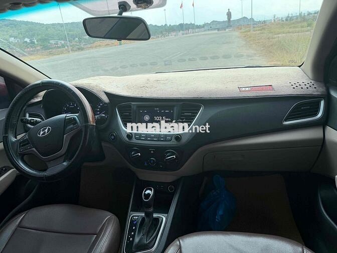 Hyundai Accent Đỏ 111708 km