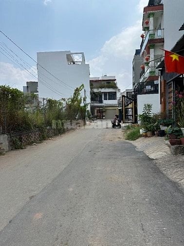 BÁN ĐẤT 121m2 TRÒN 6 tỷ - Ngang 8.2m siêu hiếm - hẻm xe hơi Linh Đông