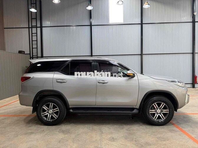 Toyota Fortuner 2019 MT nhập Indo